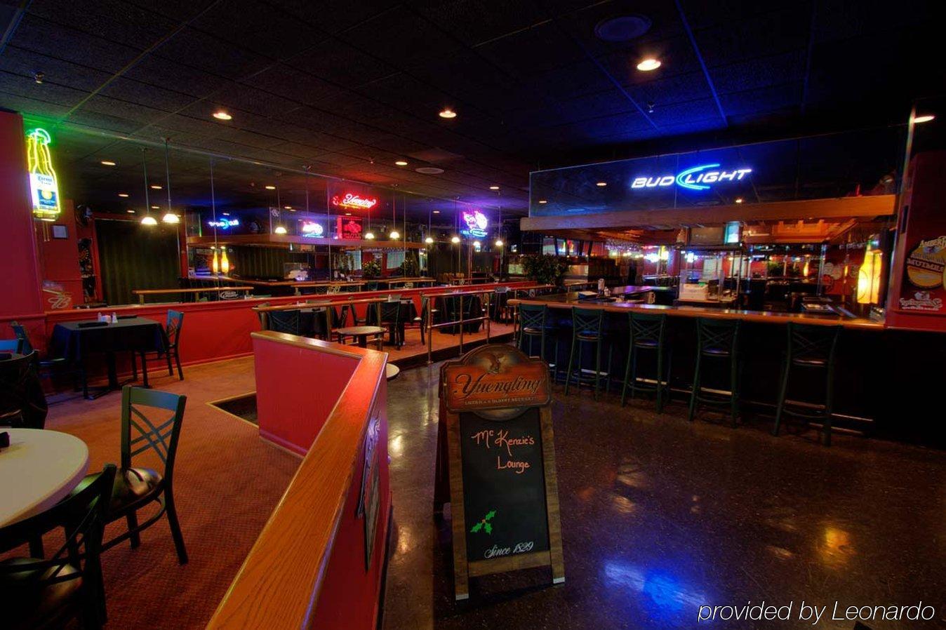 Doubletree By Hilton Clarksville Riverview Restaurante foto